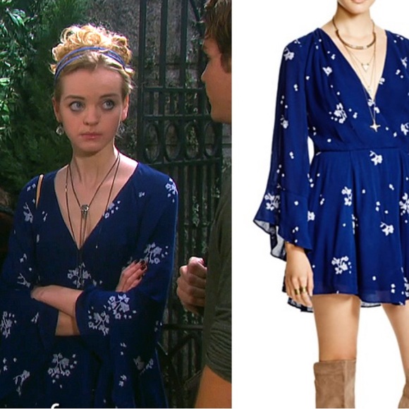 Free people Embroidered dress V Neck Line. - Picture 2 of 6